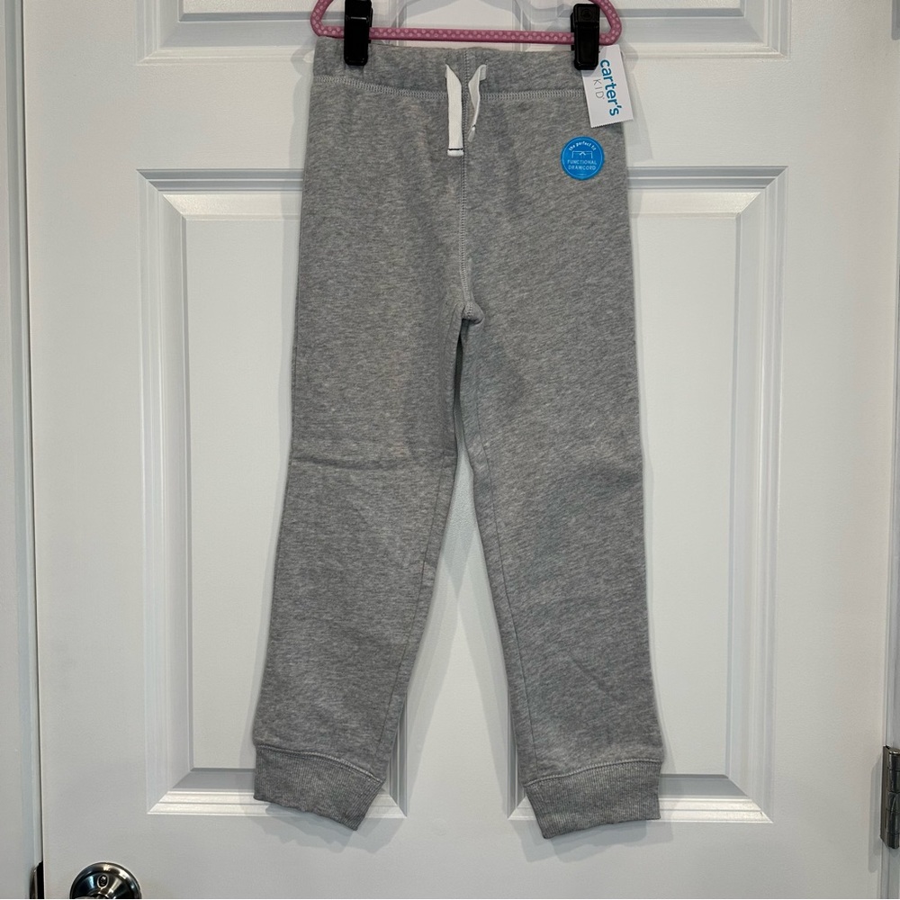 Carters Kid Fleece Joggers Size 6/6A NWT‎